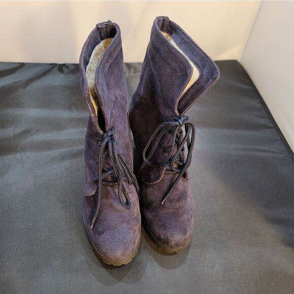 NAUTICA SUEDE WEDGE FAUX FUR INSOLE WOMENS LACE UP BOOTIE - Picture 13 of 15